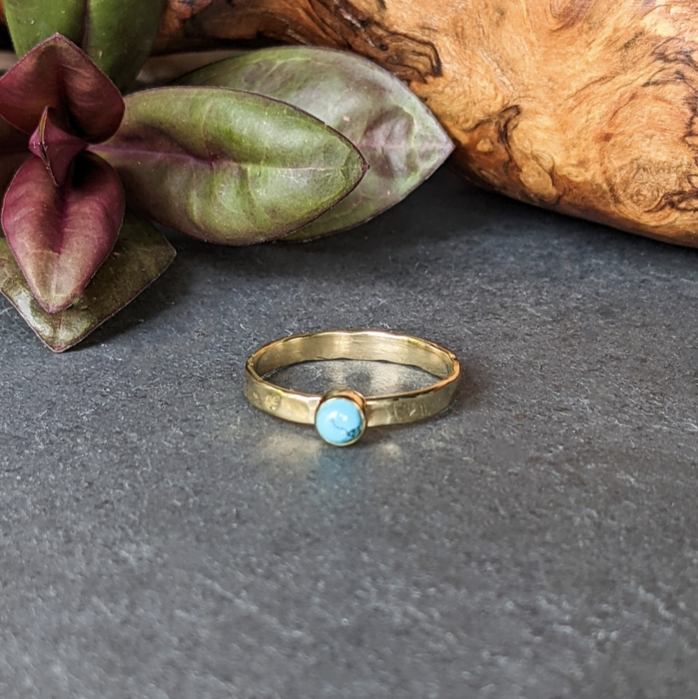 🦋LAST 1🦋 NWT Baizaar Round Turquoise Hammered Stacking Ring